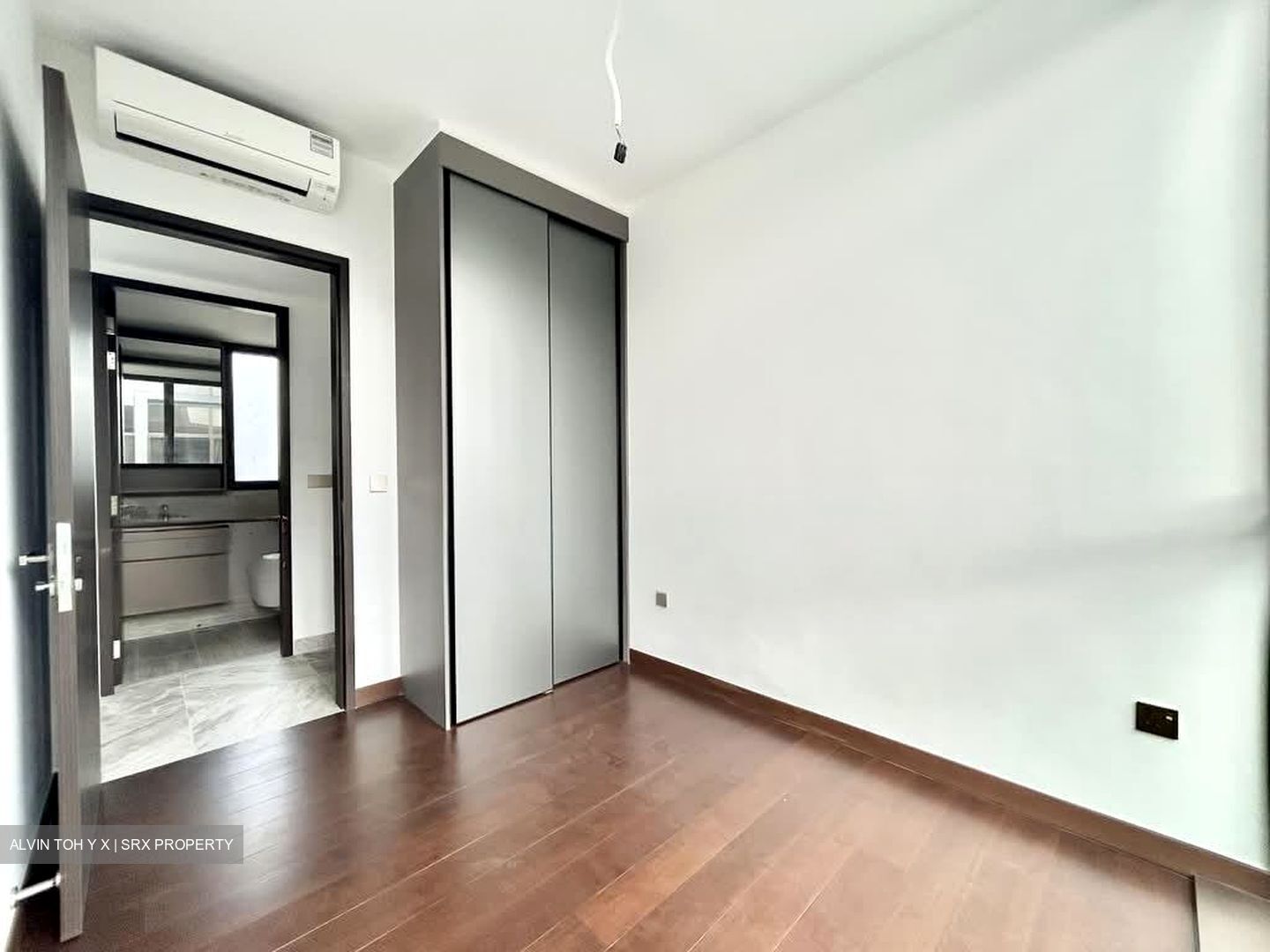 The Commodore (D27), Condominium #546538901
